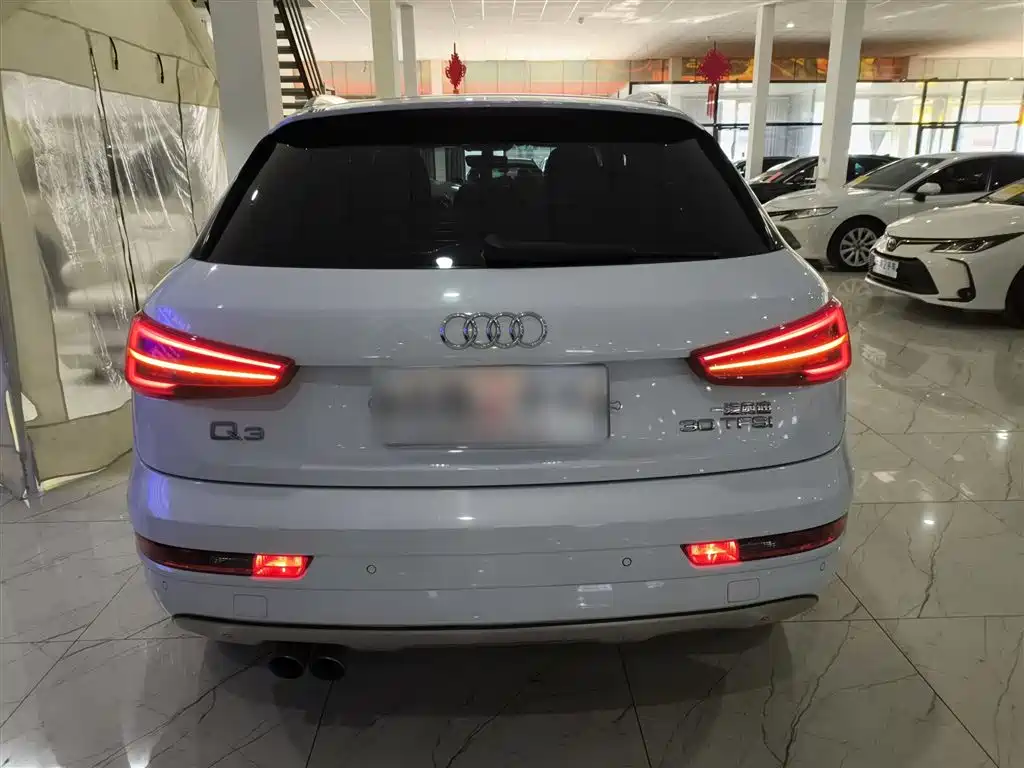 Audi Q3 2017 — фото 4