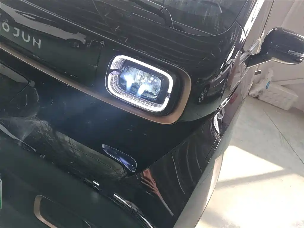 Baojun KiWi EV 2022 — фото 15