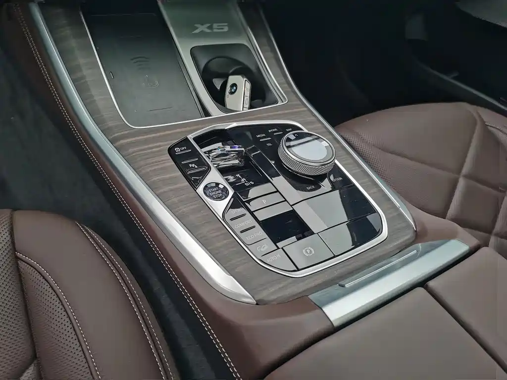 BMW X5 2023 — фото 15