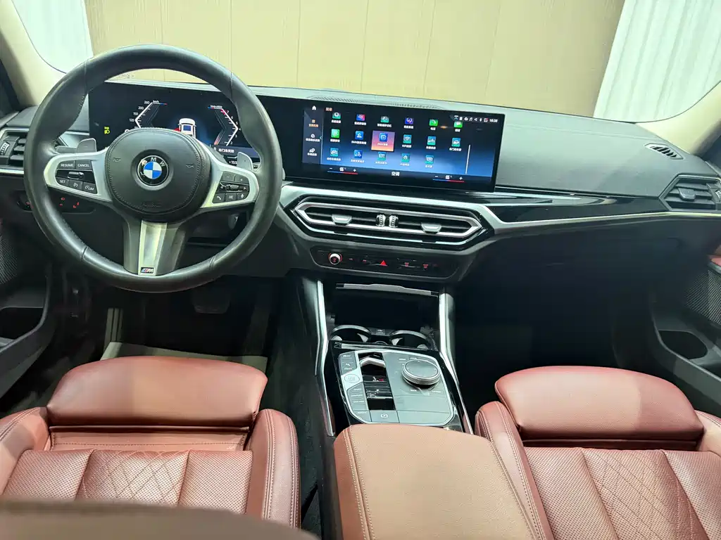 BMW 3 Series 2023 — фото 14