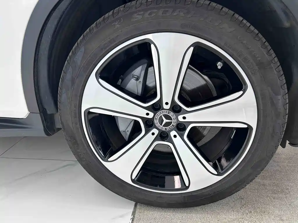 Mercedes-Benz GLC 2022