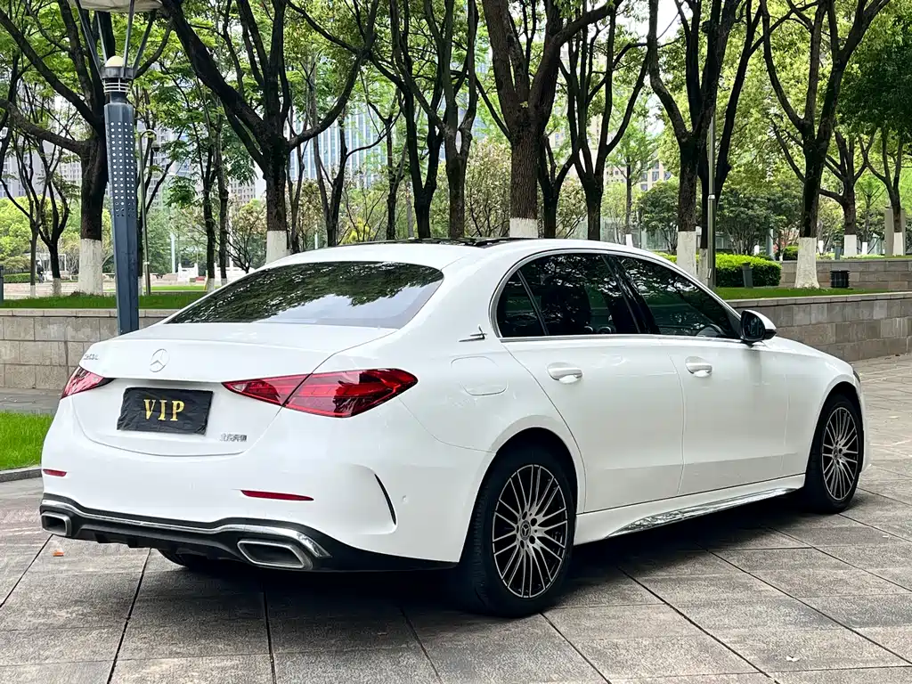 Mercedes-Benz C-Class 2022 — фото 15