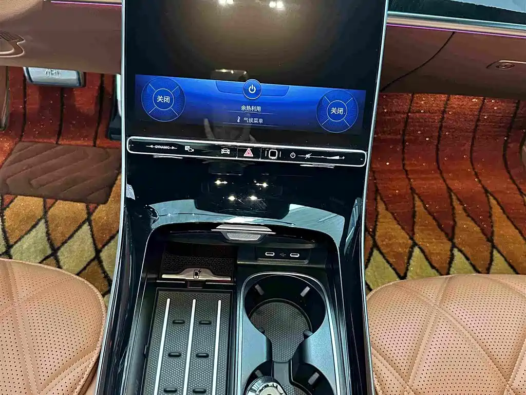 Mercedes-Benz Maybach S-Class 2022 — фото 7