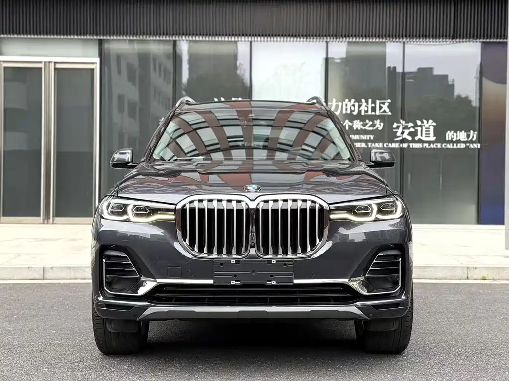 BMW X7 2022 — фото 2