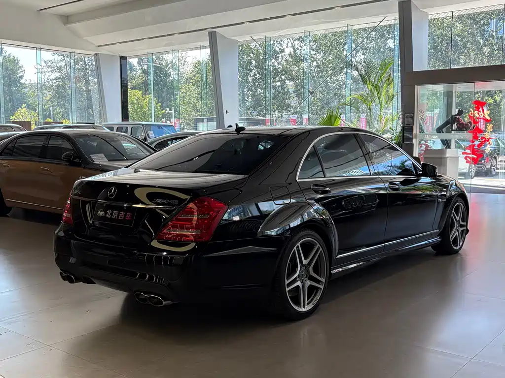 Mercedes-Benz S-Class AMG 2012 — фото 28