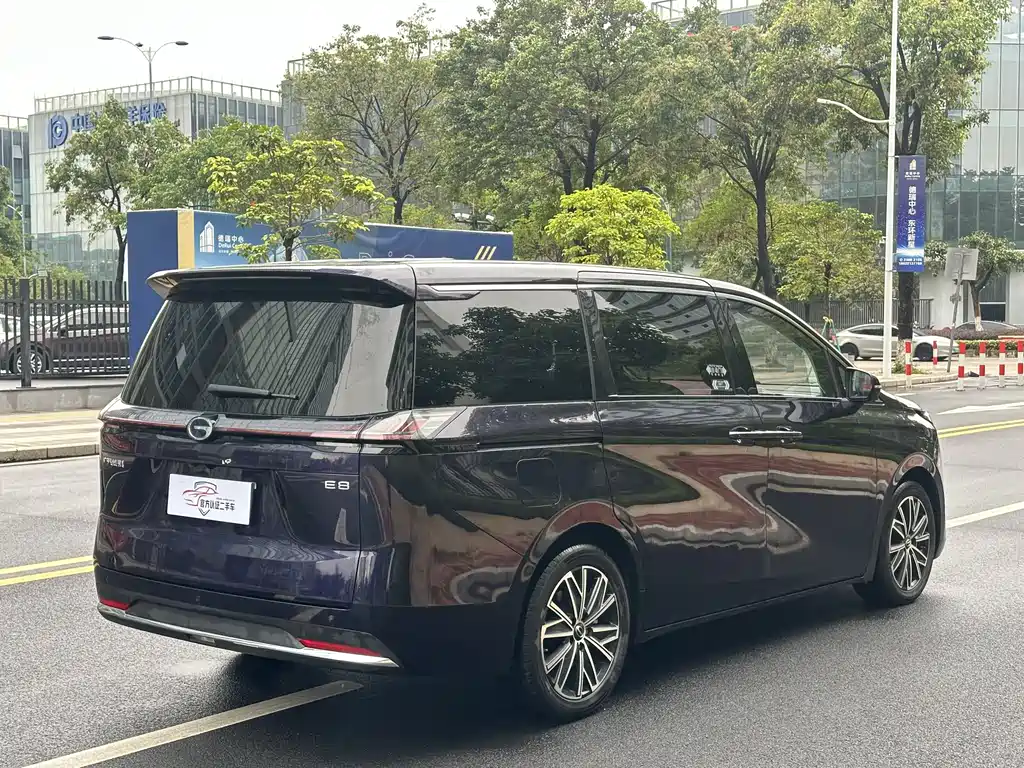 GAC Motor Trumpchi E8 2024 — фото 4