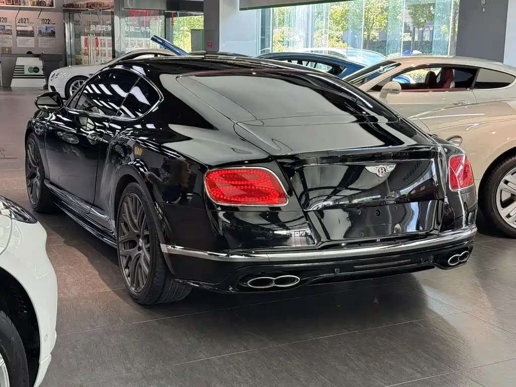 Bentley Continental 2018