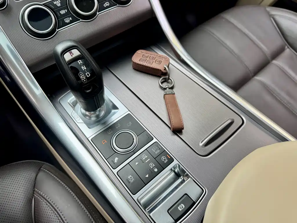 Land Rover Sport 2015 — фото 9