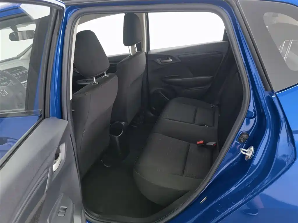 Honda Fit 2018 — фото 15