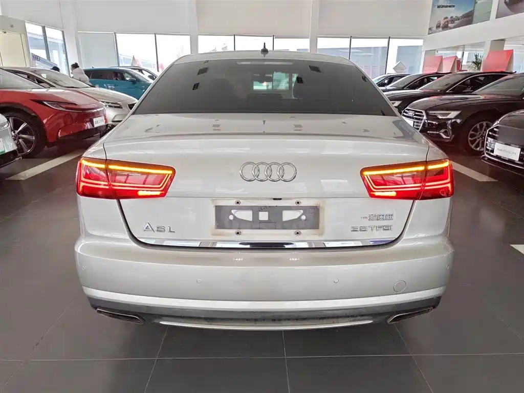 Audi A6L 2018 — фото 22