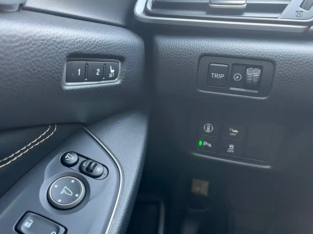 Honda Accord 2023 — фото 15
