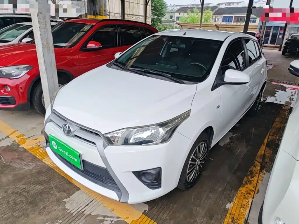 Toyota Yaris L 2016 — фото 2