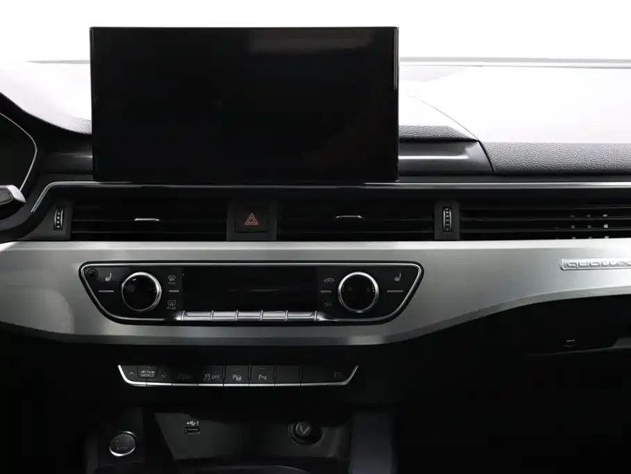 Audi A4L 2020 — фото 10