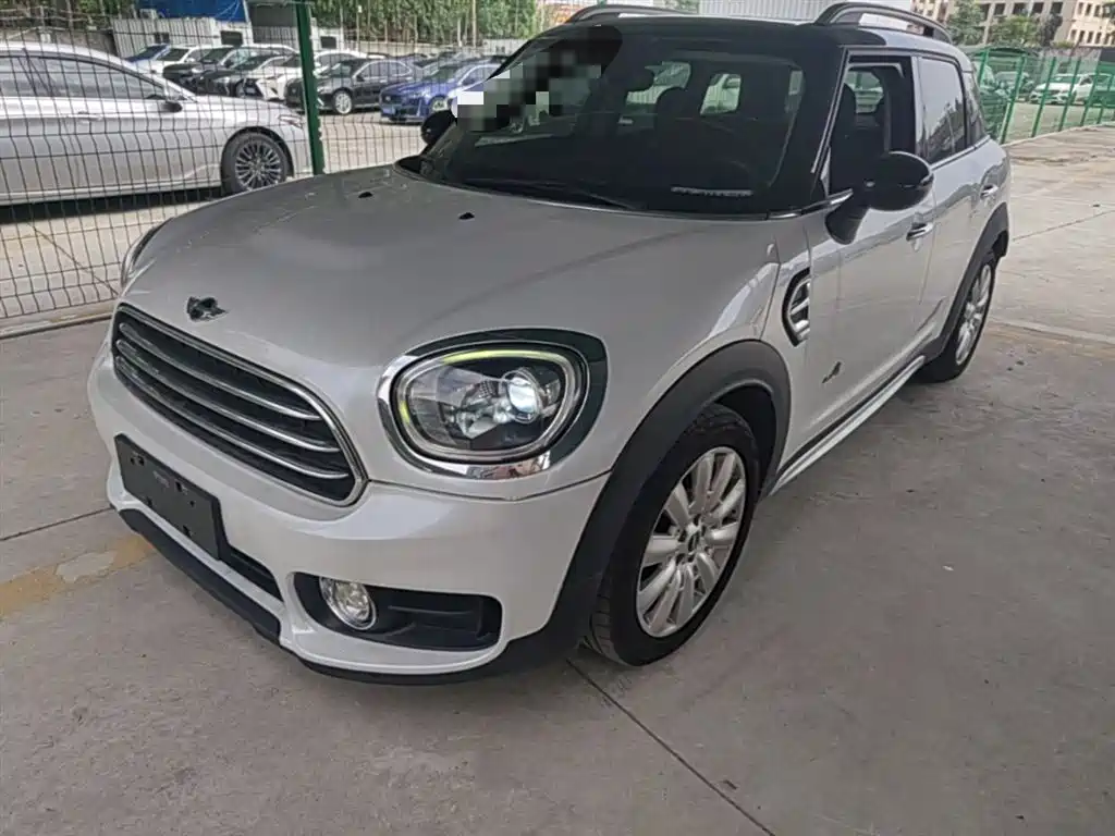 MINI Countryman 2018 — фото 2