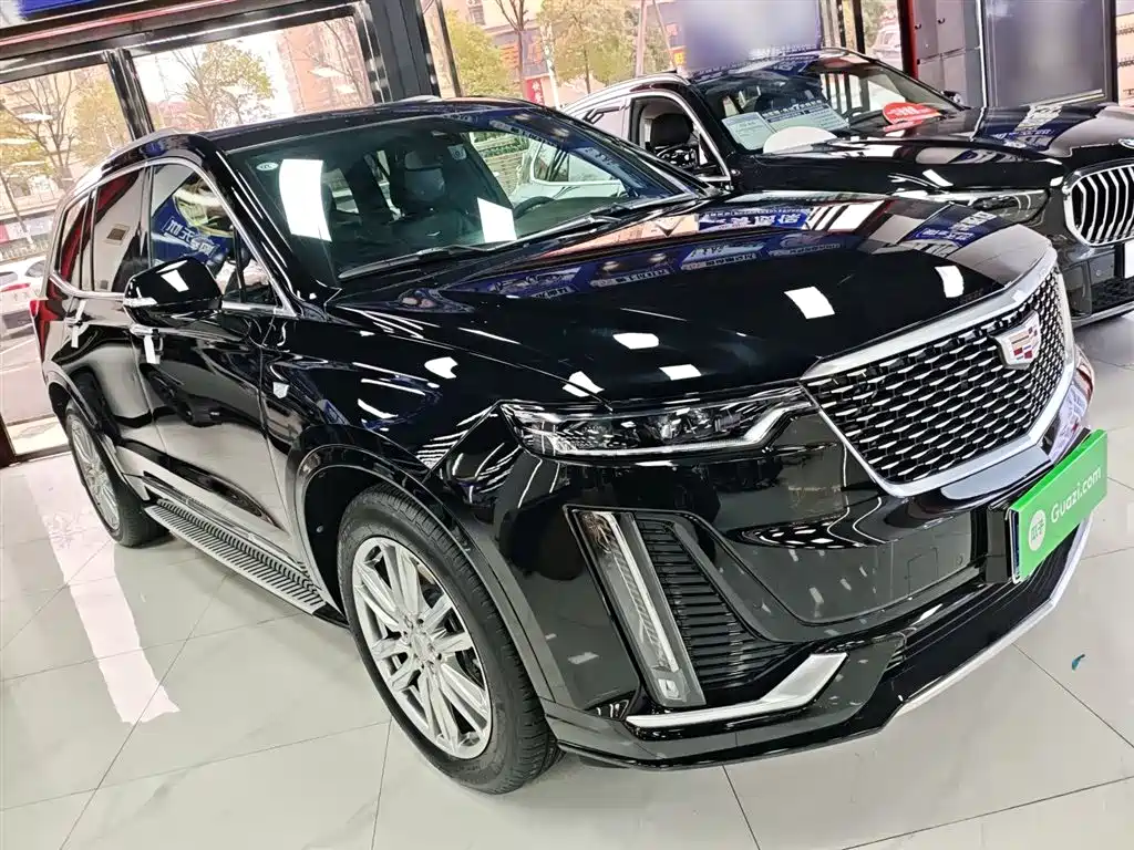 Cadillac XT6 2023 — фото 4