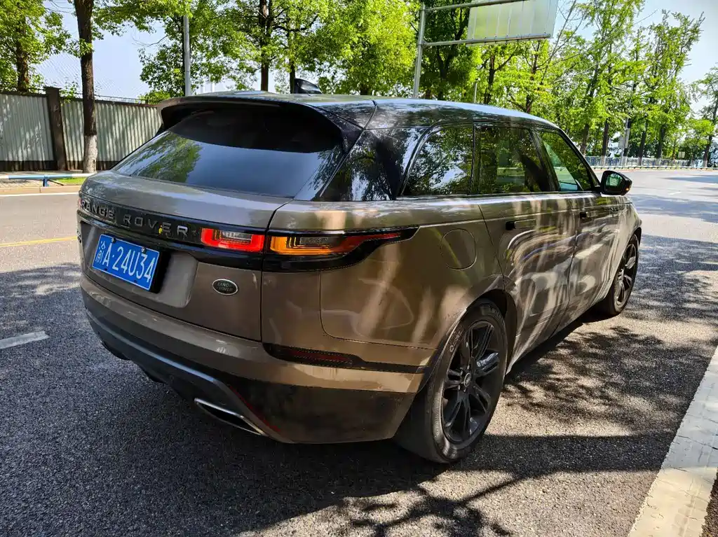 Land Rover Range Rover Velar 2017 — фото 9