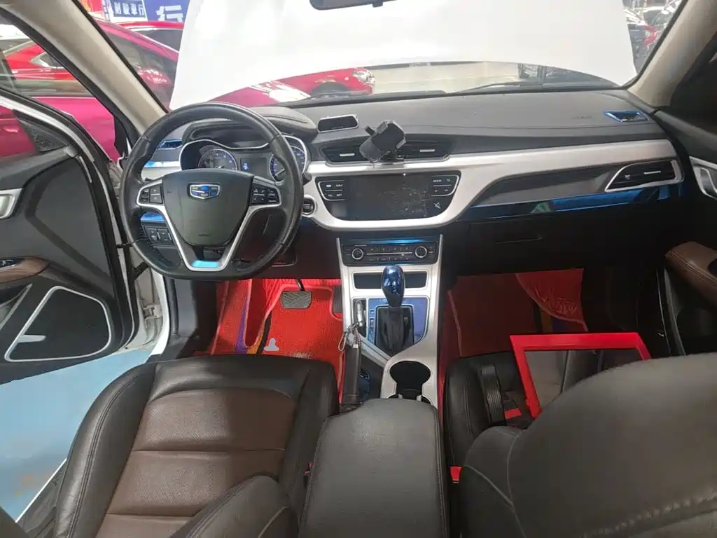 Geely Vision 2018 — фото 10