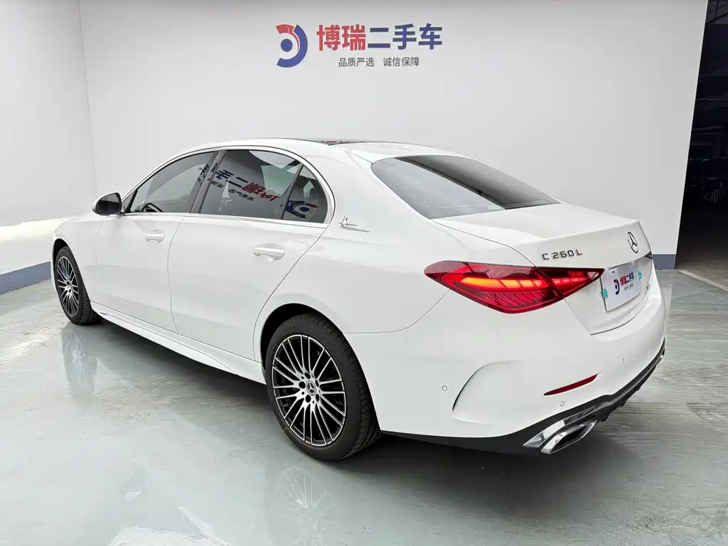 Mercedes-Benz C-Class 2023 — фото 40