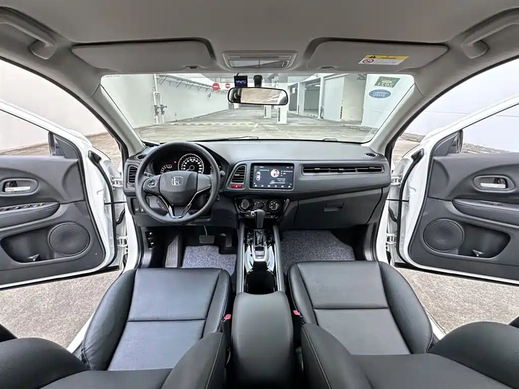 Honda Vezel 2017 — фото 8