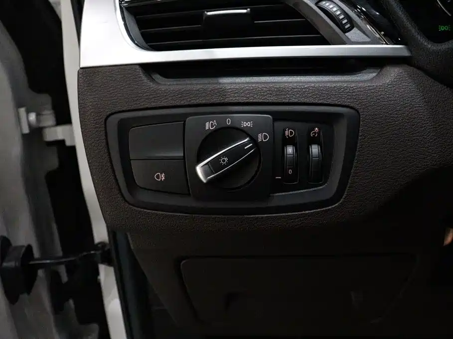 BMW X1 2023 — фото 17
