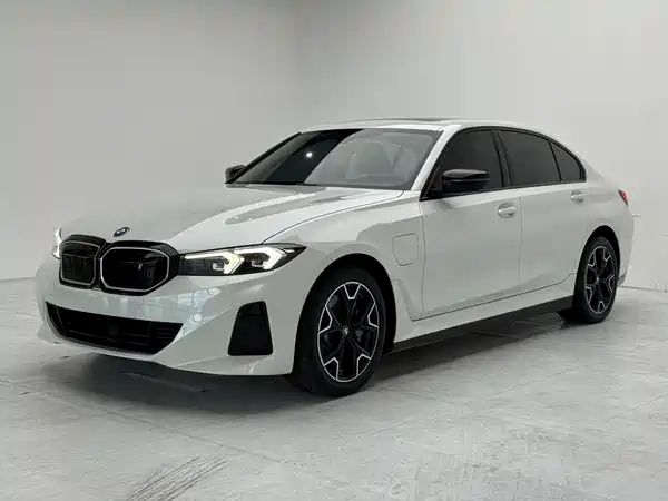 BMW i3 2023