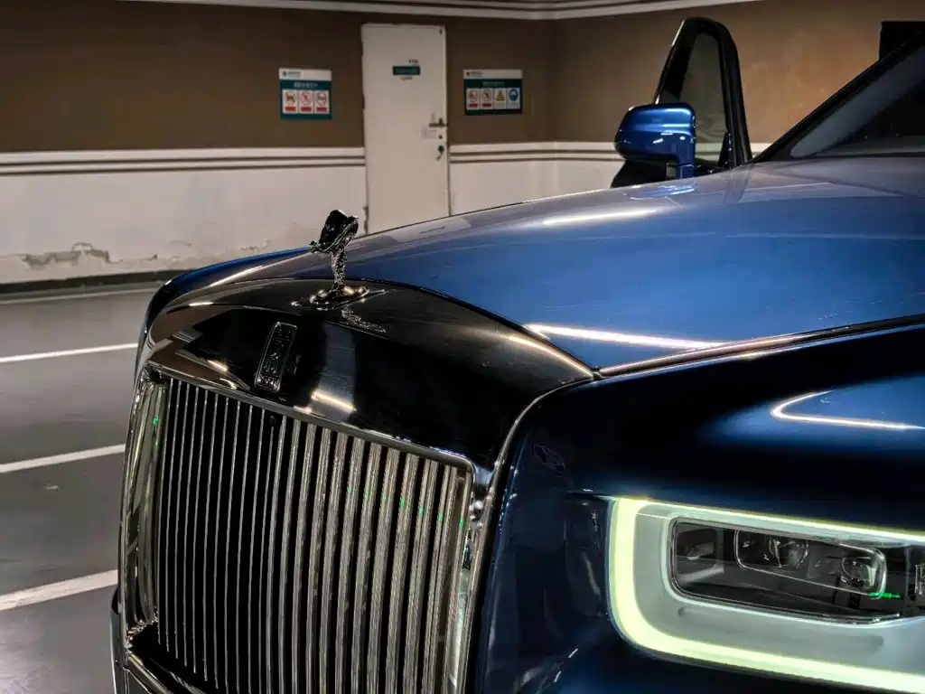 Rolls-Royce Phantom 2020 — фото 6