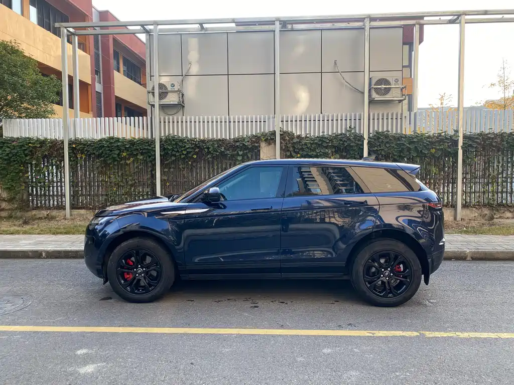 Land Rover Evoque 2020 — фото 7