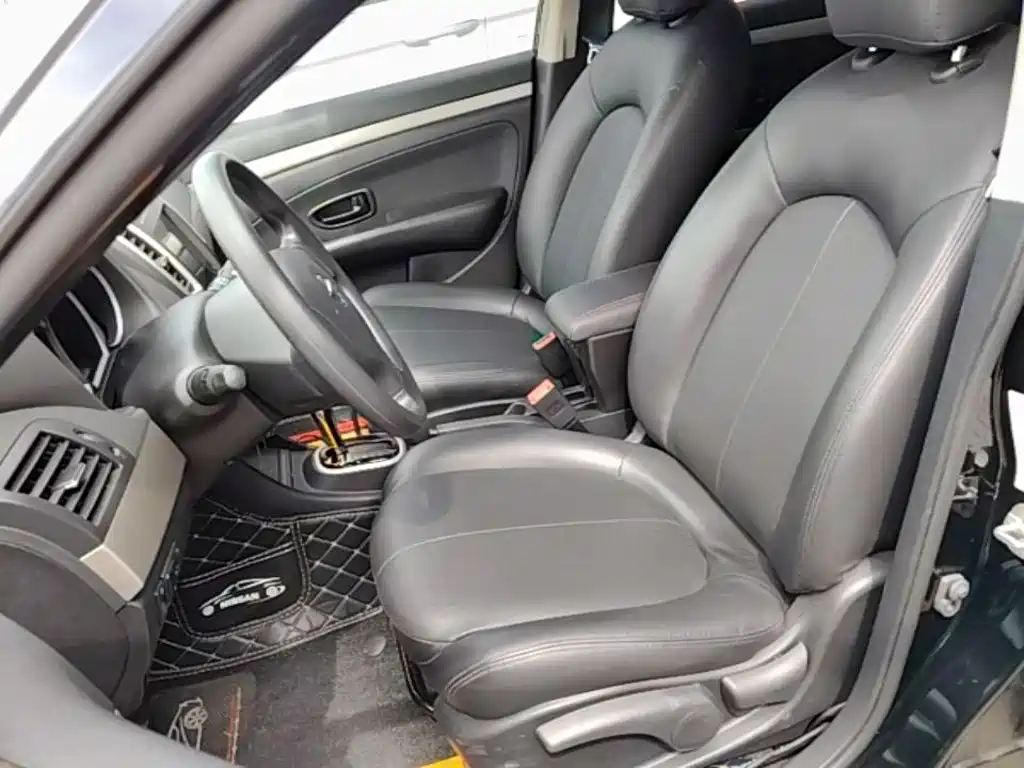 Nissan Sylphy 2019 — фото 15