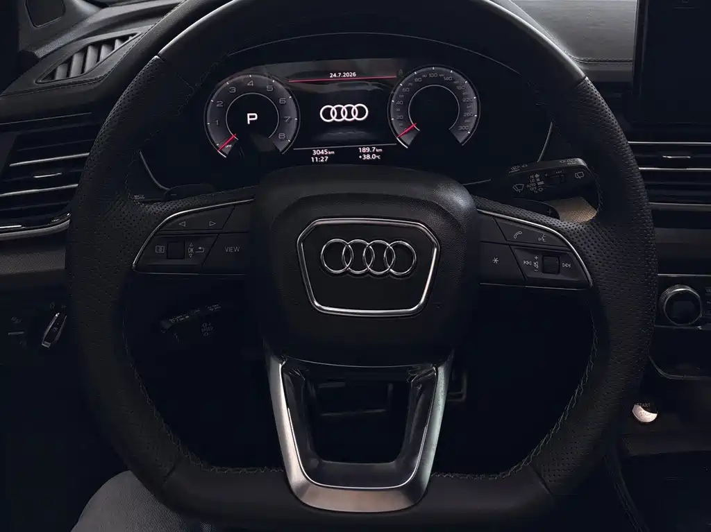Audi Q5L 2026 — фото 8