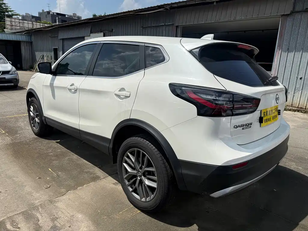 Nissan Qashqai 2025 — фото 15
