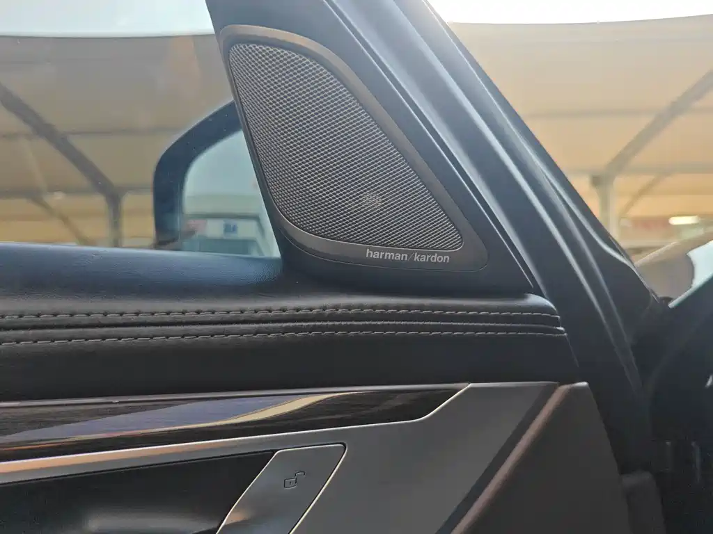 BMW 7 Series 2019