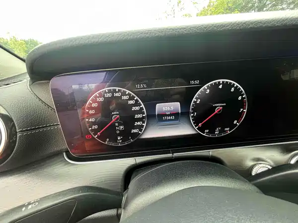 Mercedes-Benz E-Class 2018
