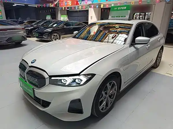 BMW i3 2023