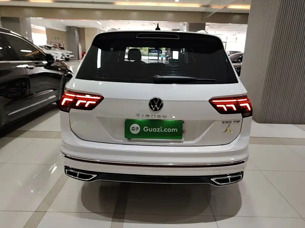 Volkswagen Tiguan L 2022