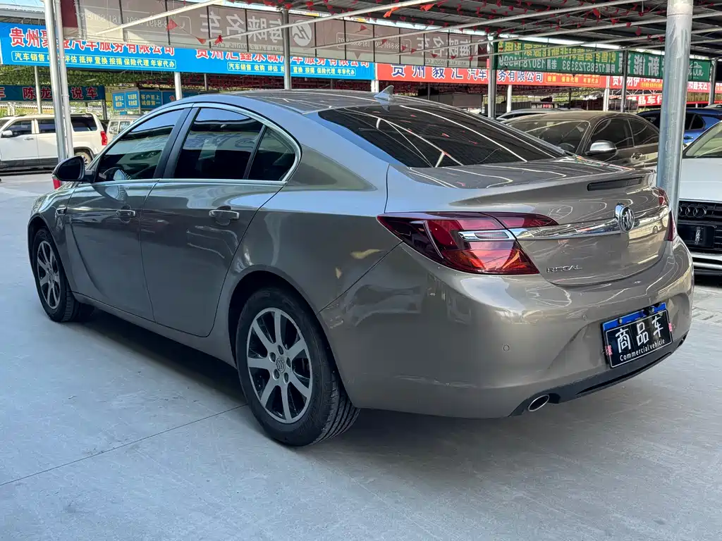 Buick Regal 2017 — фото 15