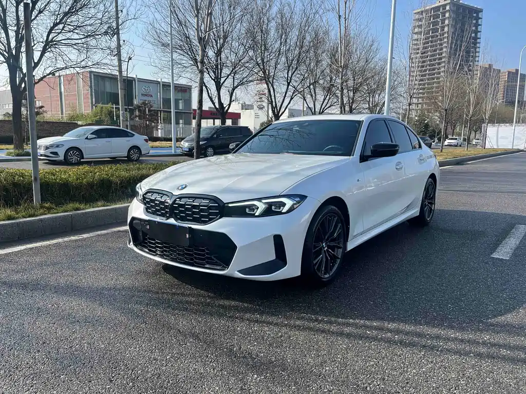 BMW 3 Series 2024