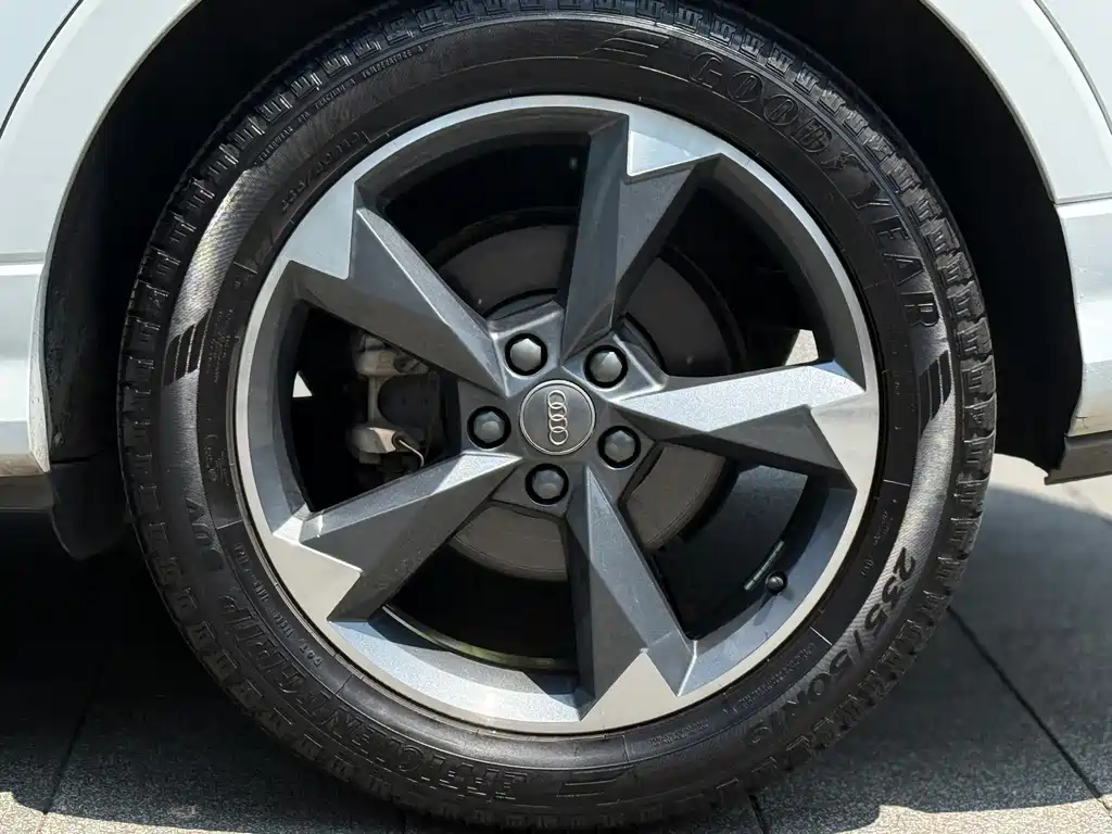 Audi Q3 2019
