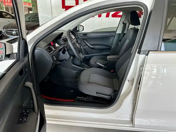 Volkswagen Santana 2021
