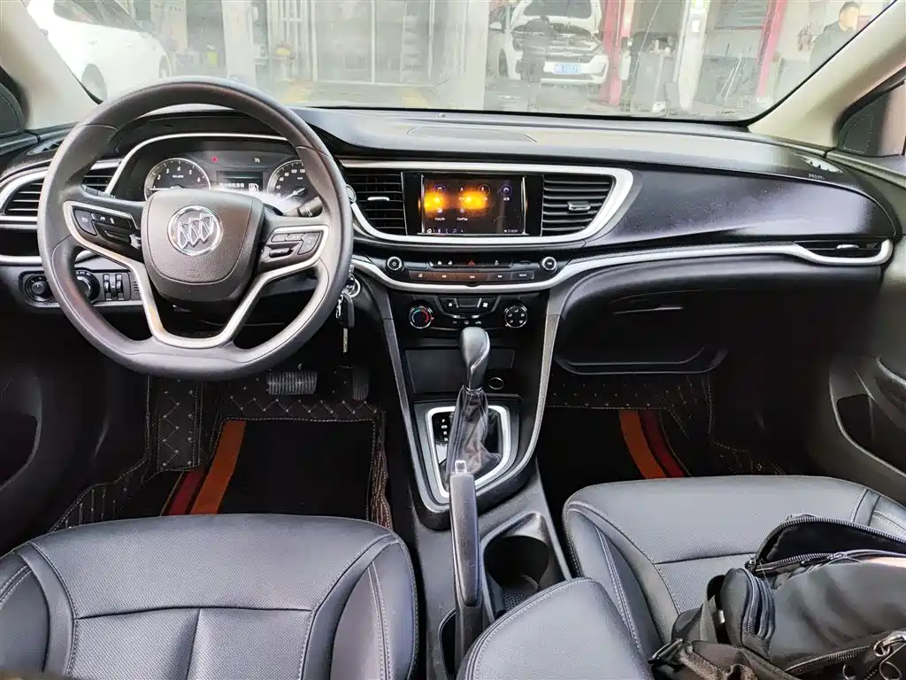 Buick Excelle 2023 — фото 12