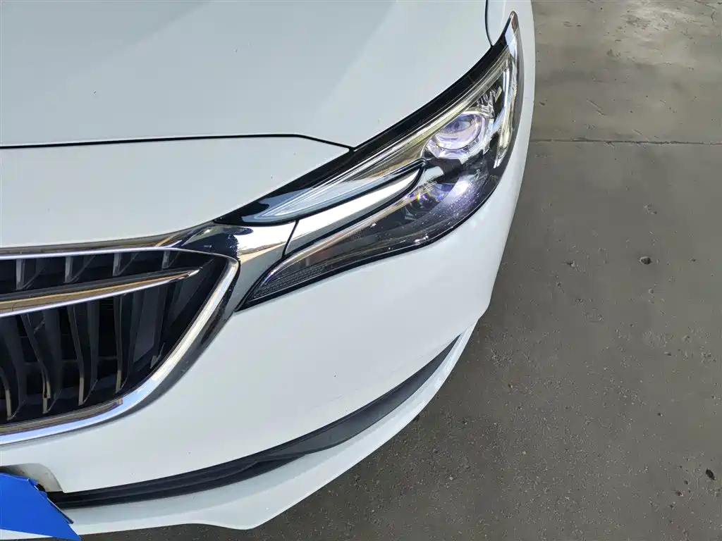 Buick Excelle 2023 — фото 15