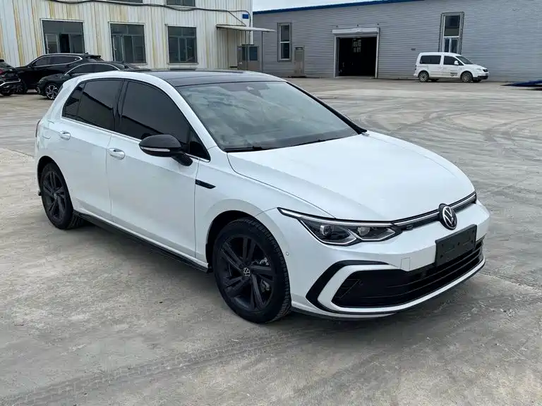 Volkswagen Golf 2022