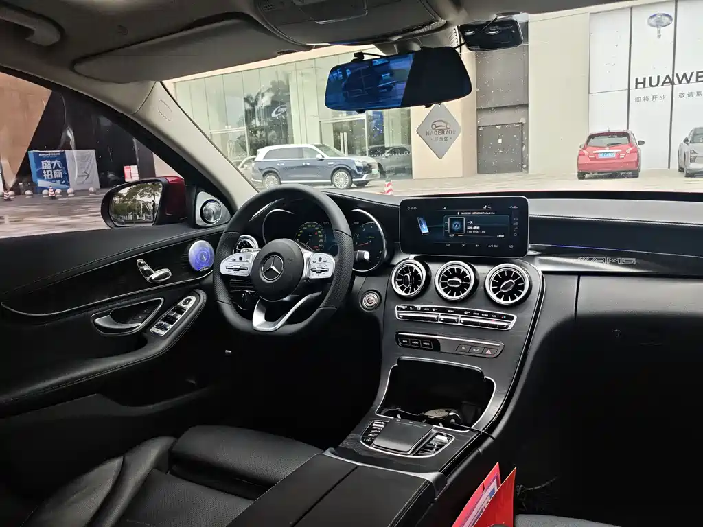Mercedes-Benz C-Class 2019 — фото 11
