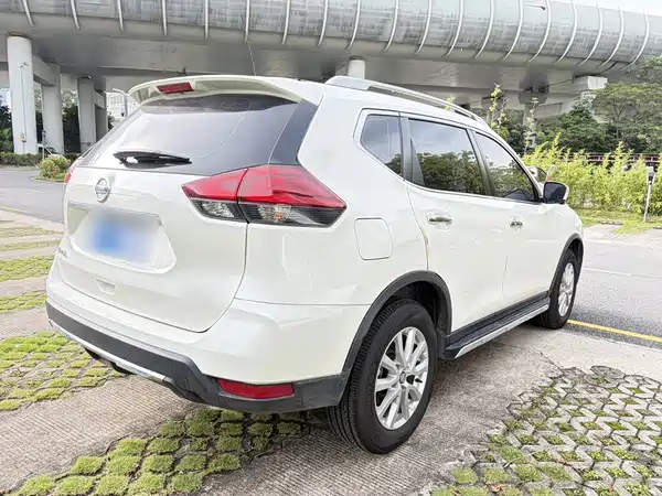 Nissan X-Trail 2021