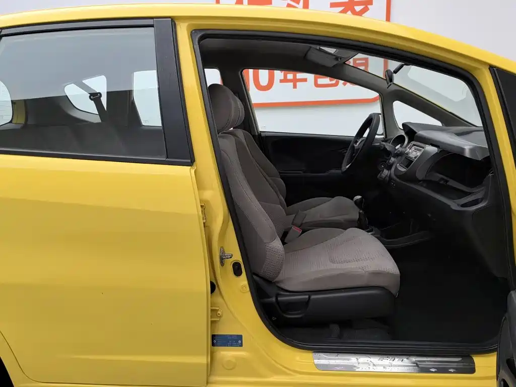 Honda Fit 2009 — фото 23