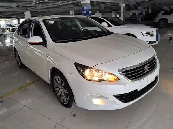 Peugeot 408 2017