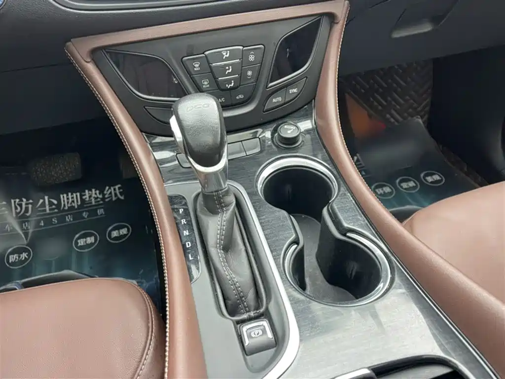 Buick Envision Plus 2021 — фото 17