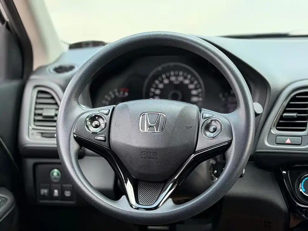 Honda Vezel 2021 — фото 10