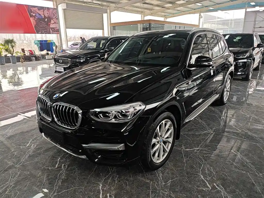 BMW X3 2021 — фото 2
