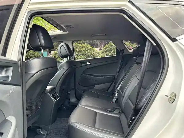 Hyundai Tucson 2015
