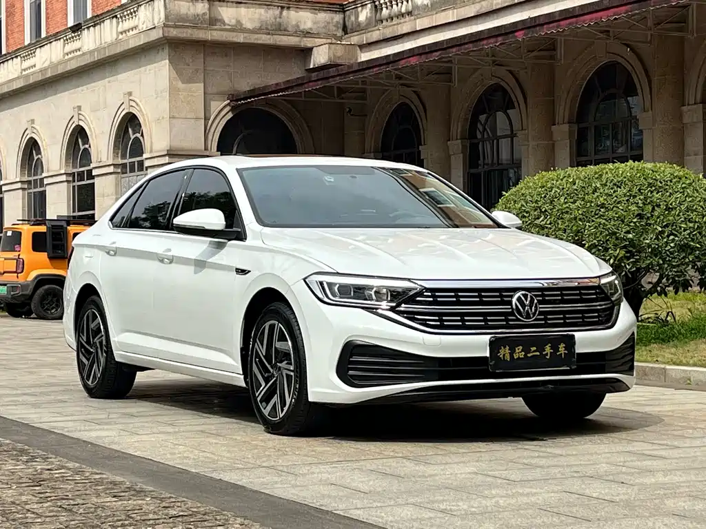 Volkswagen Sagitar 2024